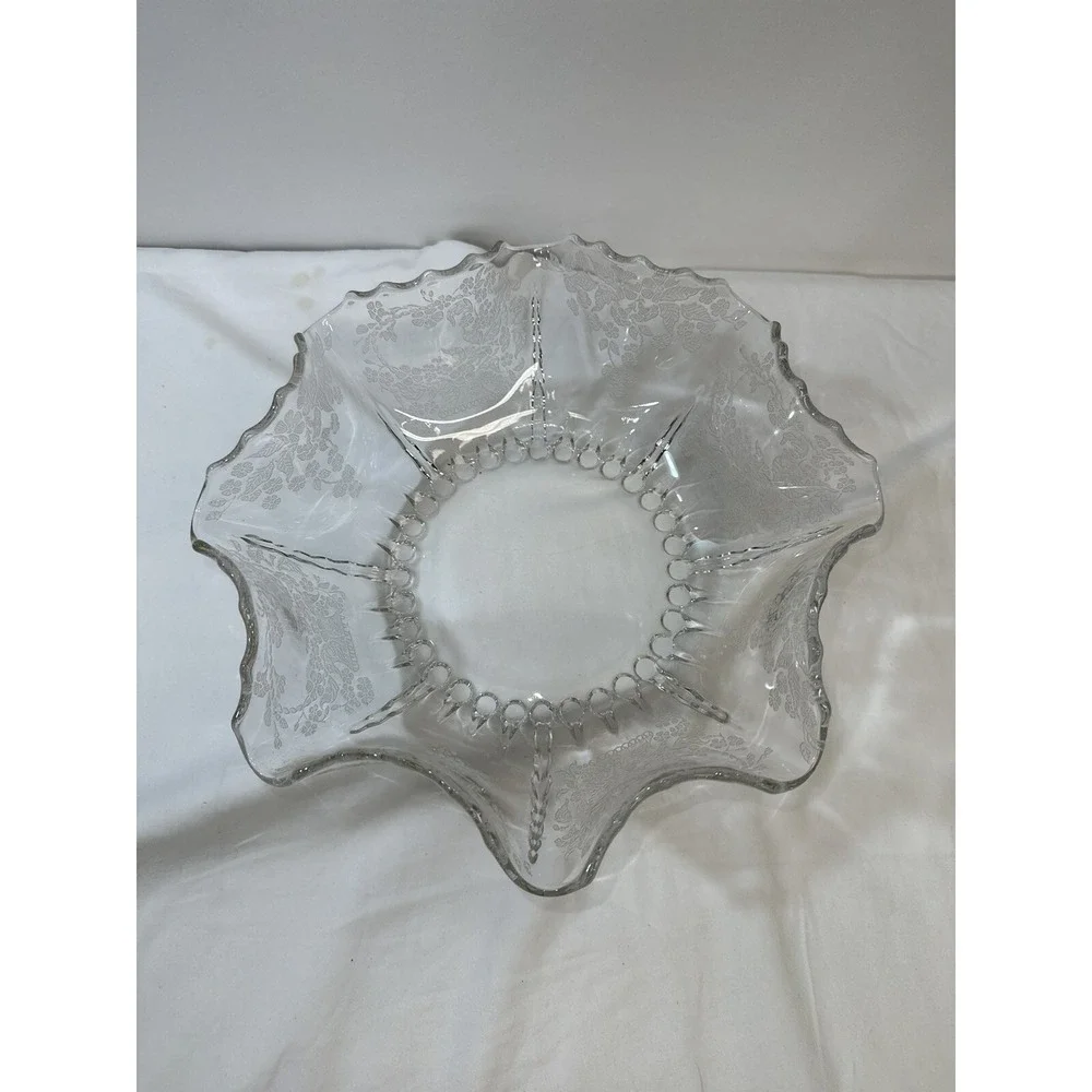 Viking‎ New Martinsville Ruffled Crimped Bowl Meadow Wreath Etching